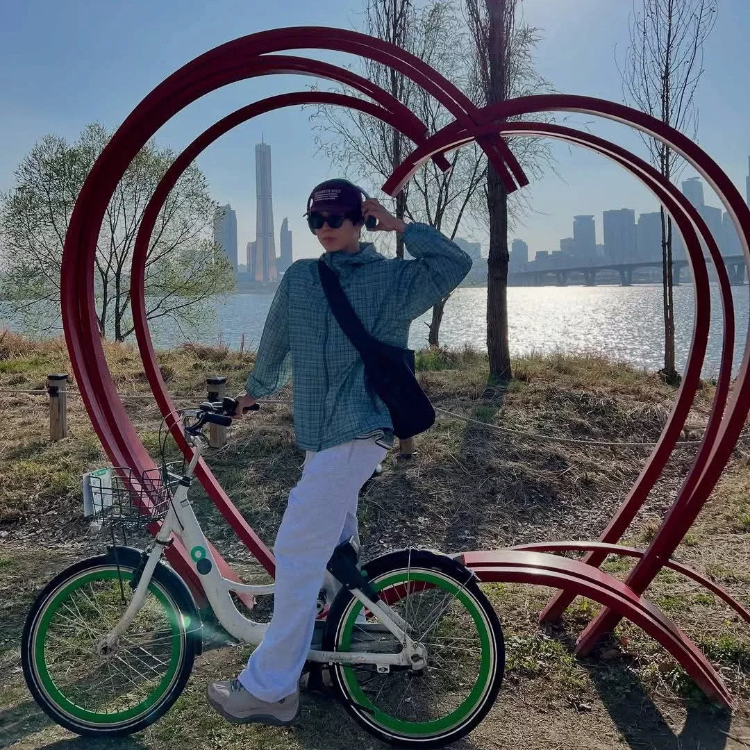 Recent activity shot of Park Bogum
