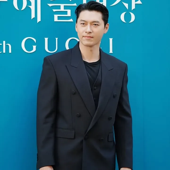 Foto terbaru dari Hyun Bin