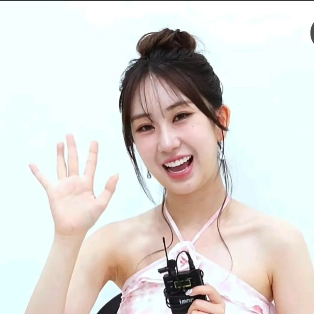 Foto kegiatan terbaru dari Jeon Yujin