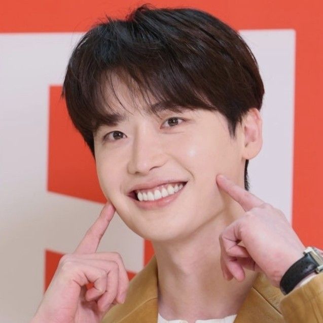 Behind-the-scenes cut of Lee Jongsuk