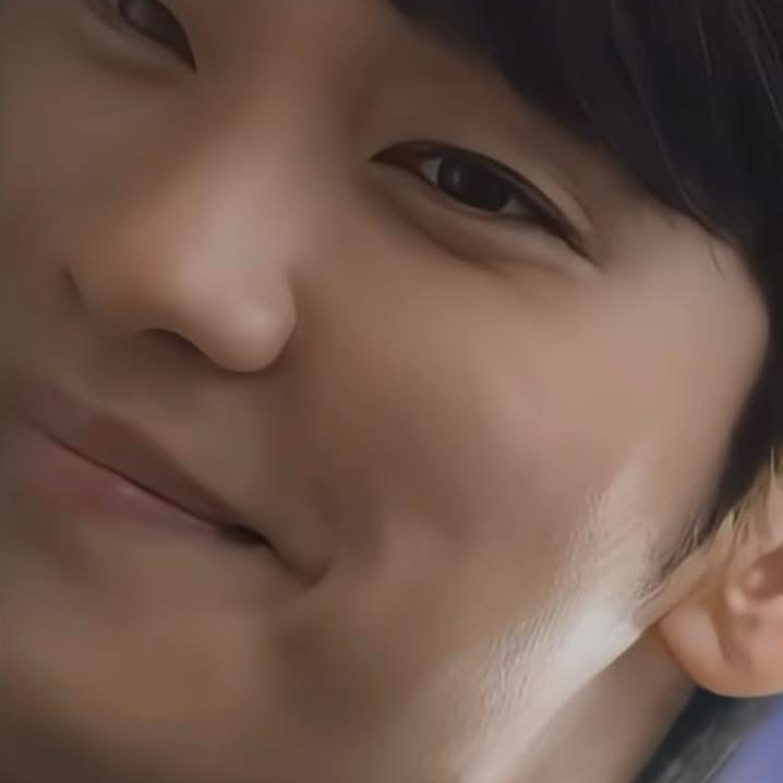 キム・スヒョンのビハインドカット