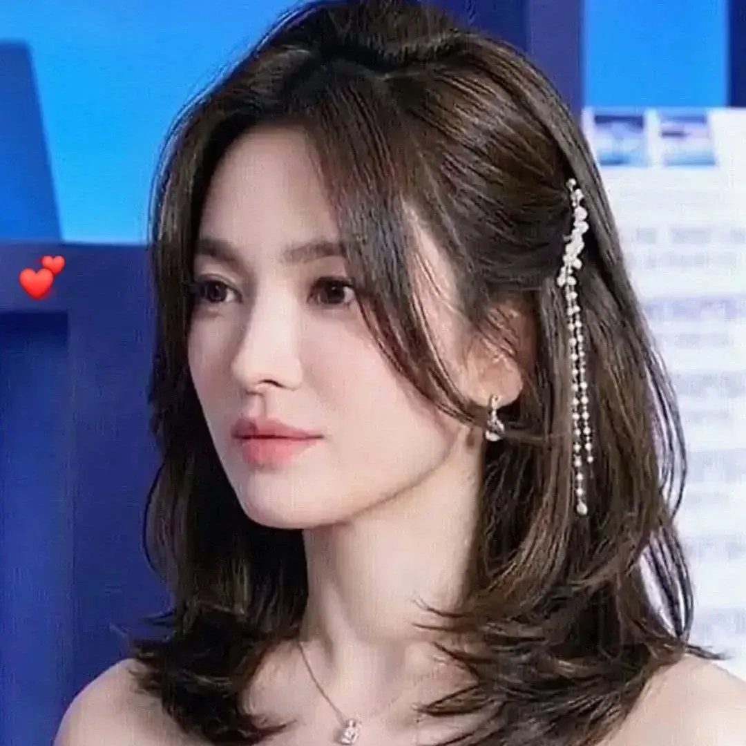 Latest photo of Song Hyekyo