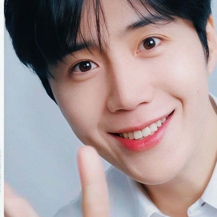 김선호 최근 활동샷