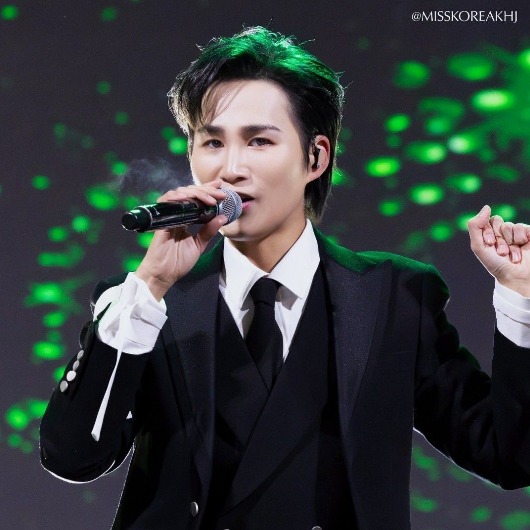 김희재의 최신 사진