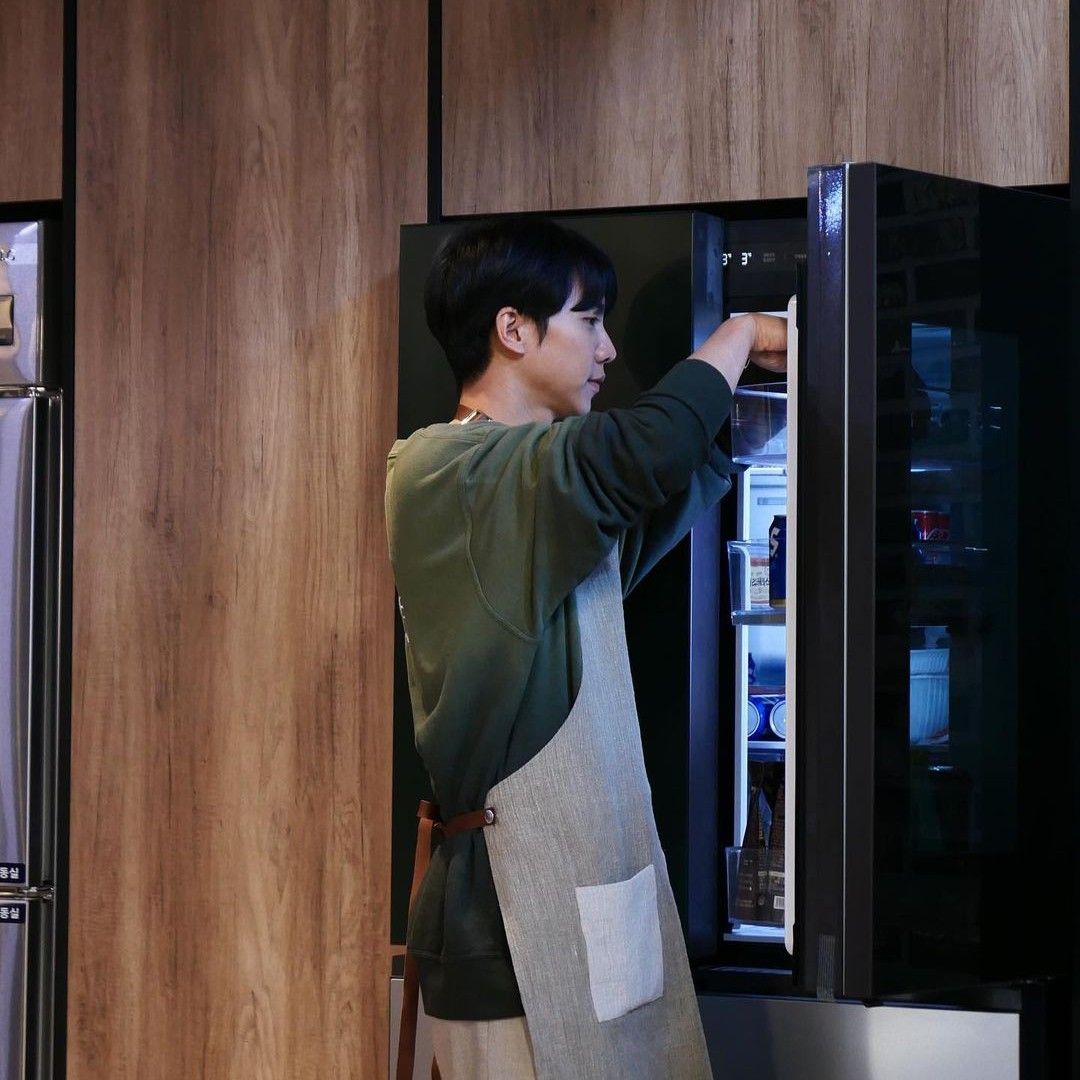 Foto kegiatan terbaru dari Lee Seunggi