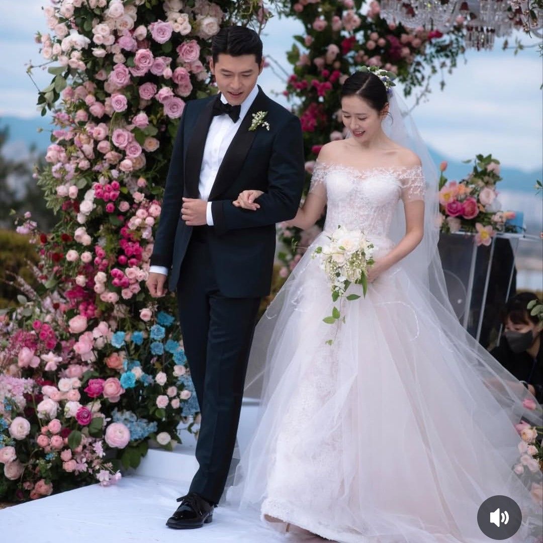 ソン・イェジンの最近の活動ショット