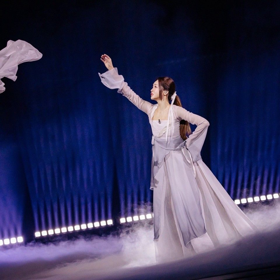 ホン・ジユンの最近の活動ショット