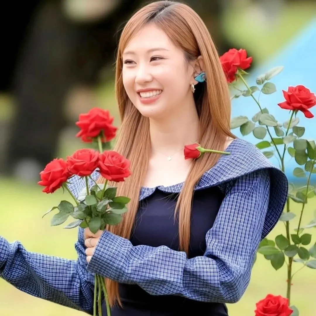Foto kegiatan terbaru dari Jeon Yujin