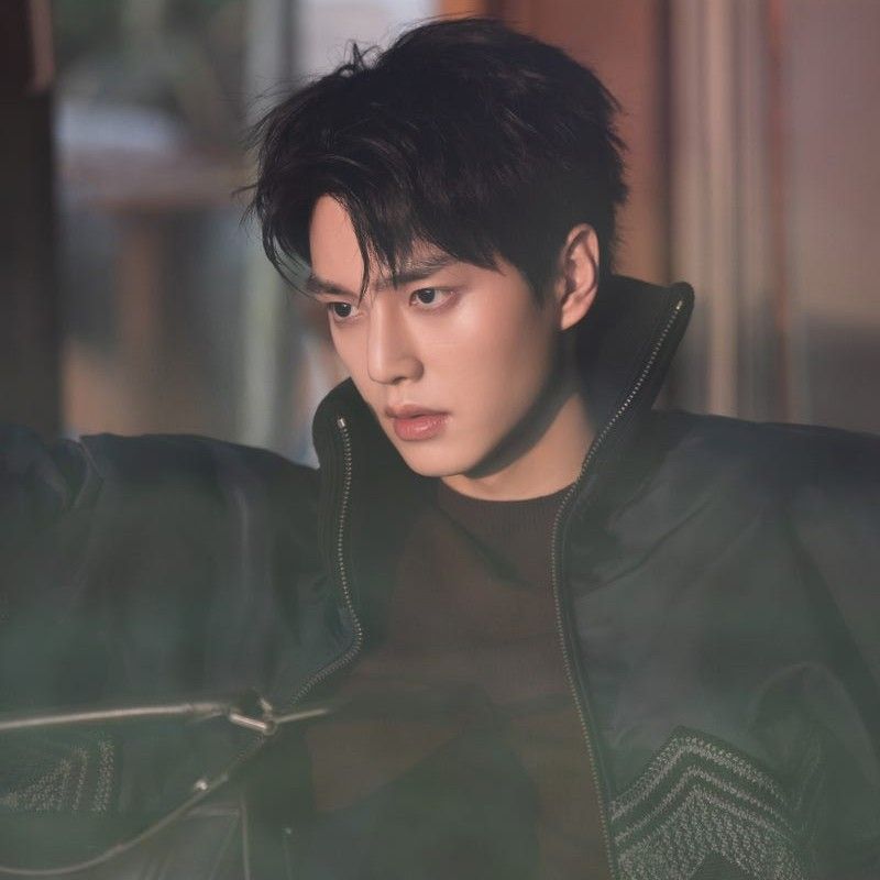 Recent activity shot of Song Kang