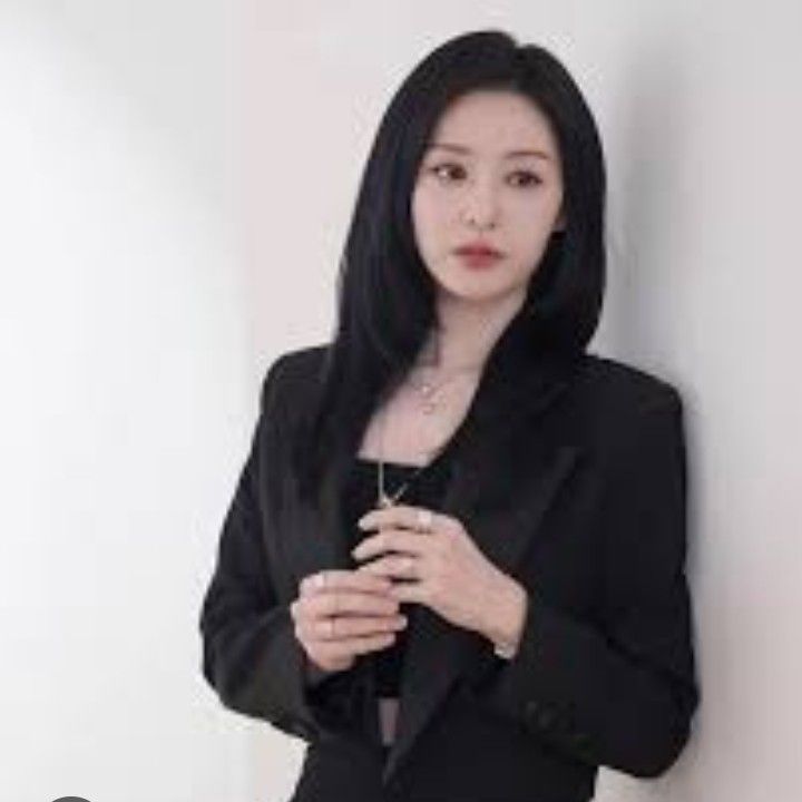 粉絲拍下的金智媛瞬間