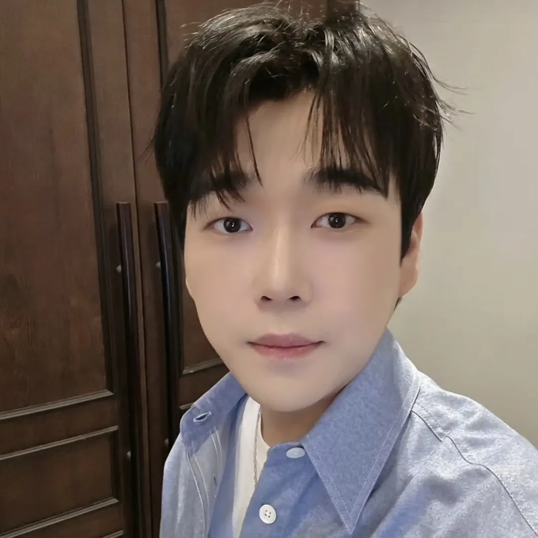 Behind-the-scenes cut of Hwang Youngwoong