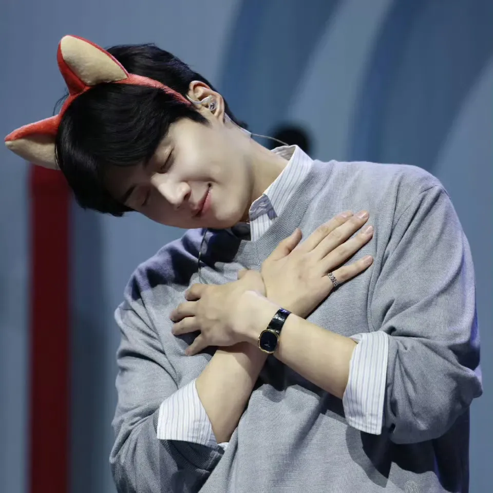 A moment captured by a fan of Kim Seonho