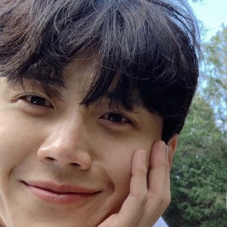 Cuplikan di balik layar dari Kim Seonho