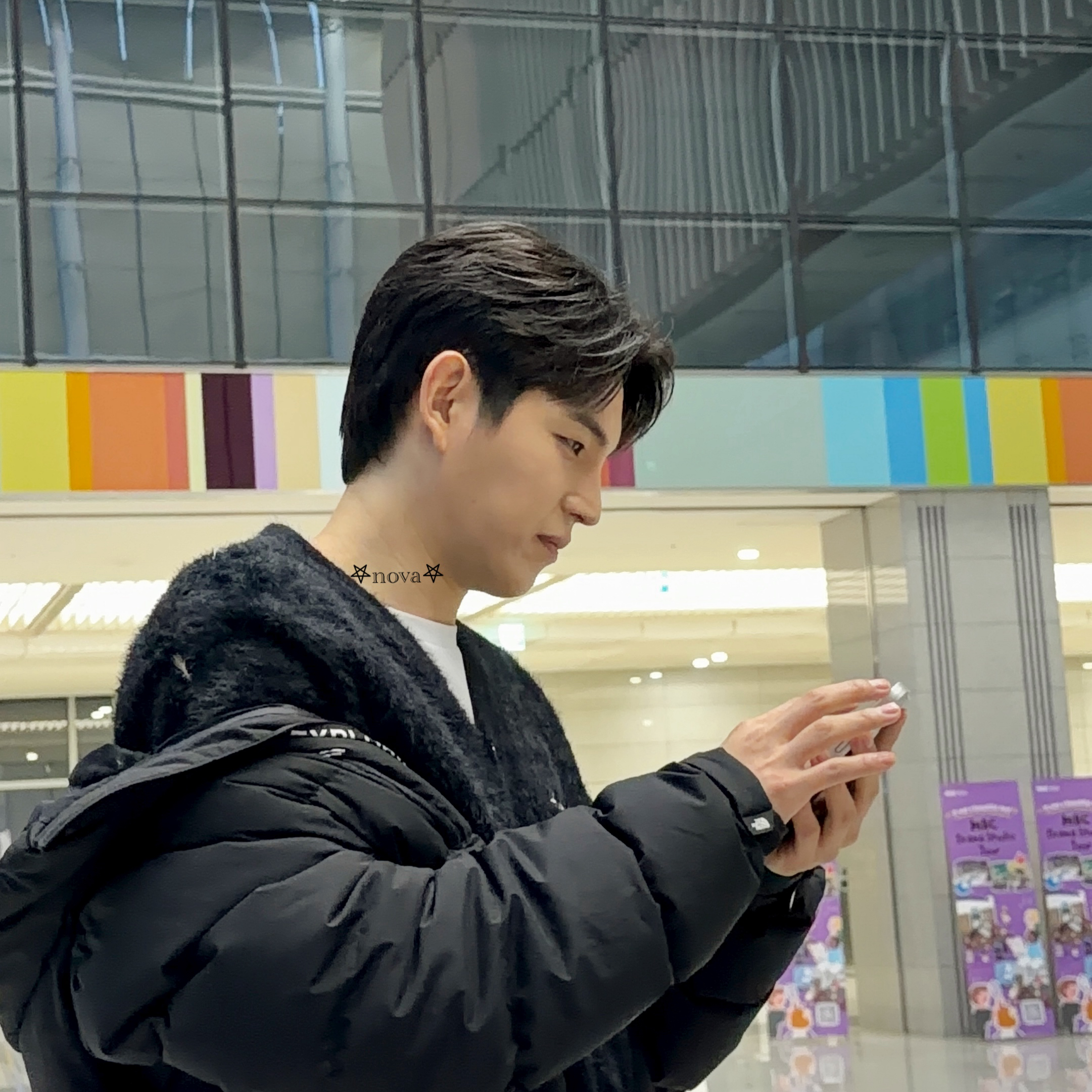 Behind-the-scenes cut of Kang Minsoo