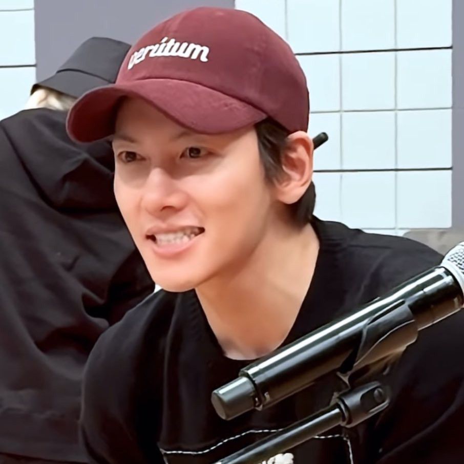 チ・チャンウクのビハインドカット