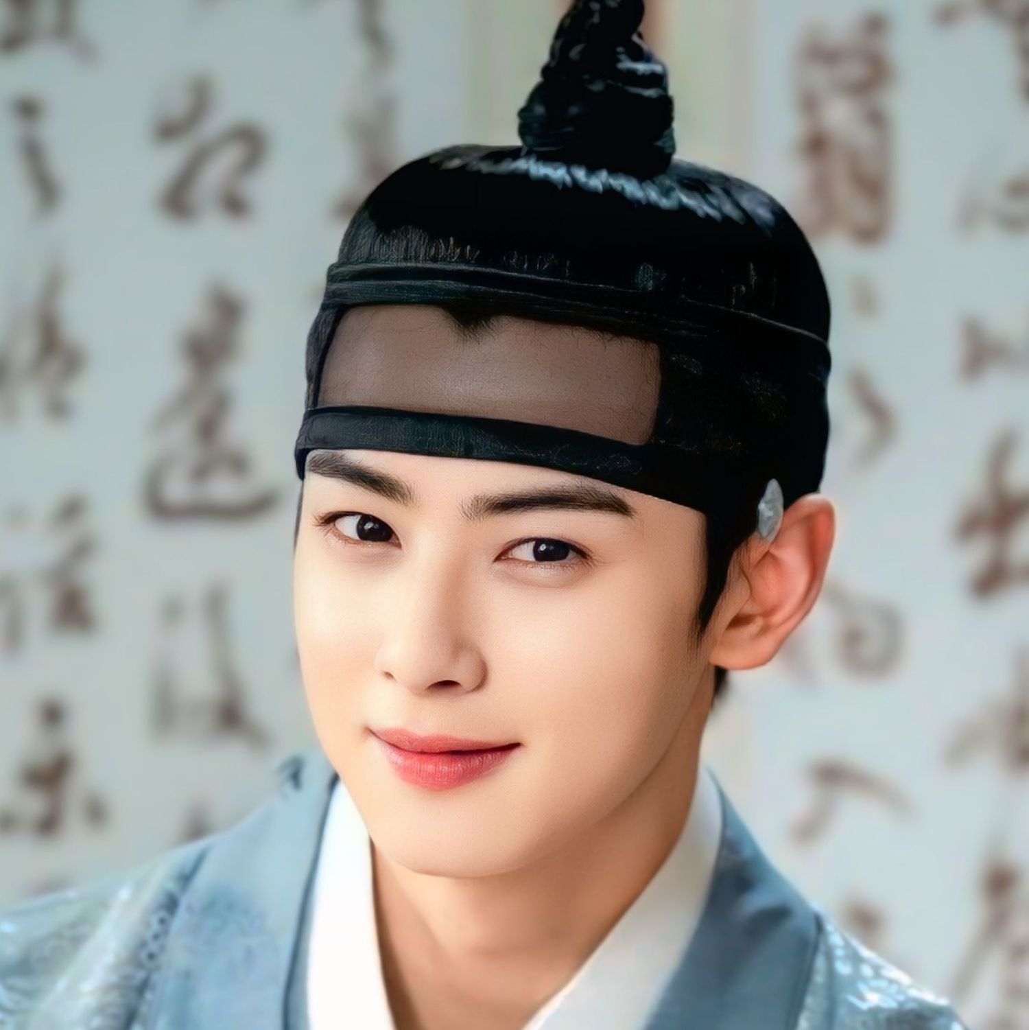 Behind-the-scenes cut of Cha Eunwoo