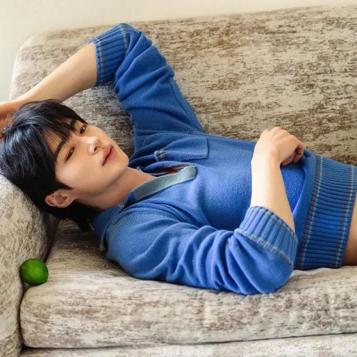 Latest photo of Byeon Wooseok