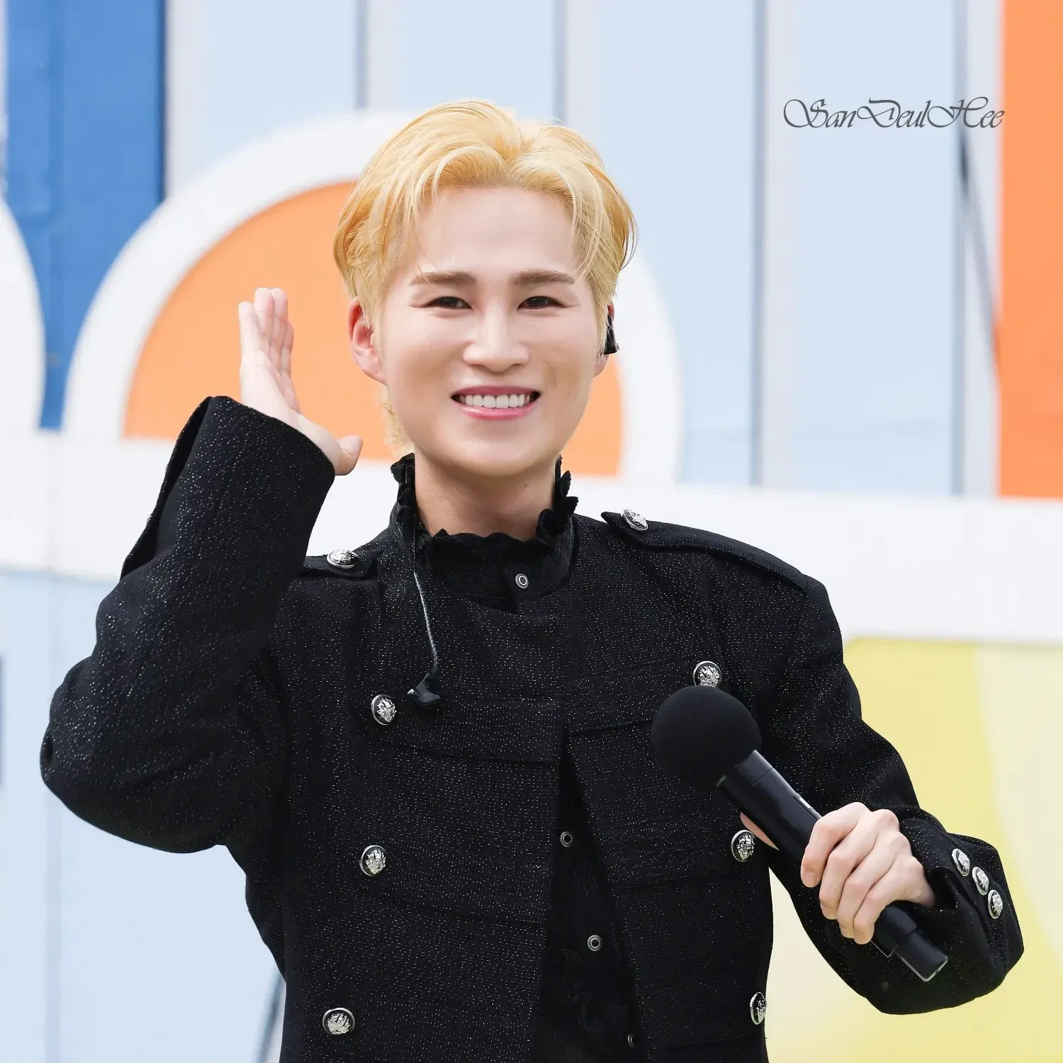 김희재의 비하인드 컷