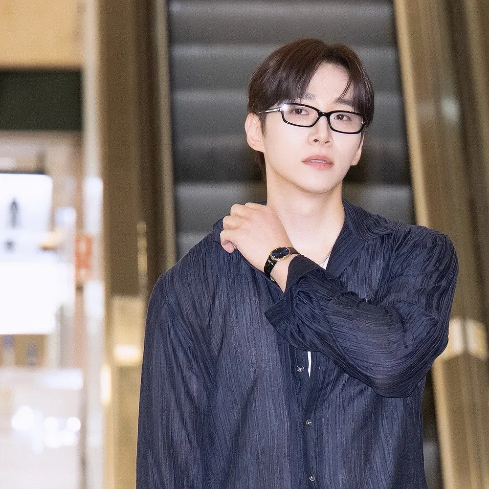Cuplikan di balik layar dari Lee Junho