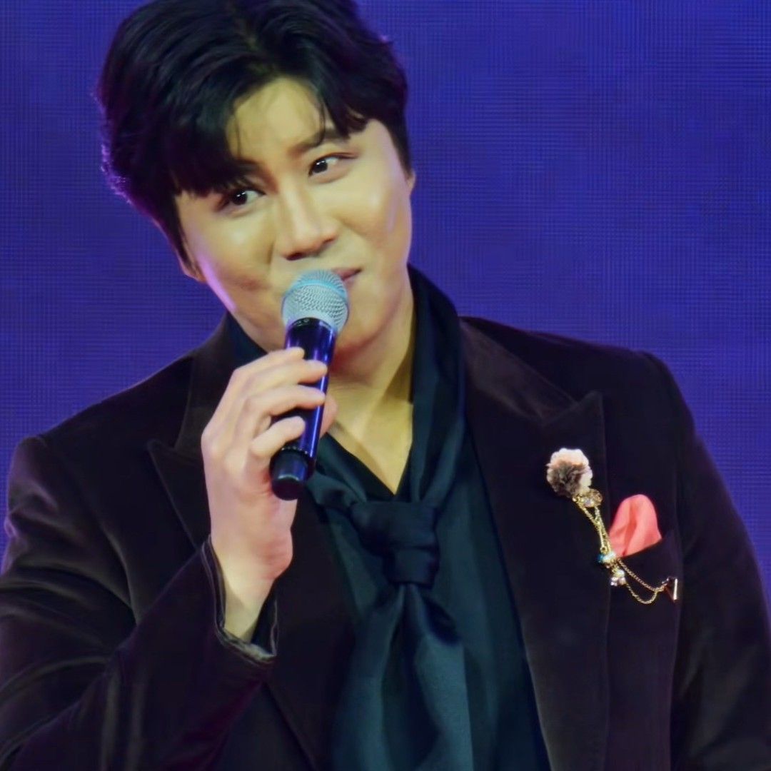 Recent activity shot of Jin Haesung