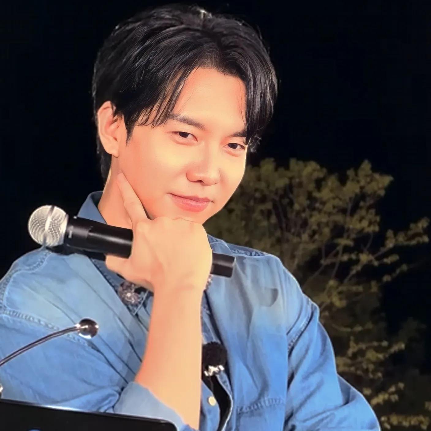 Foto terbaru dari Lee Seunggi