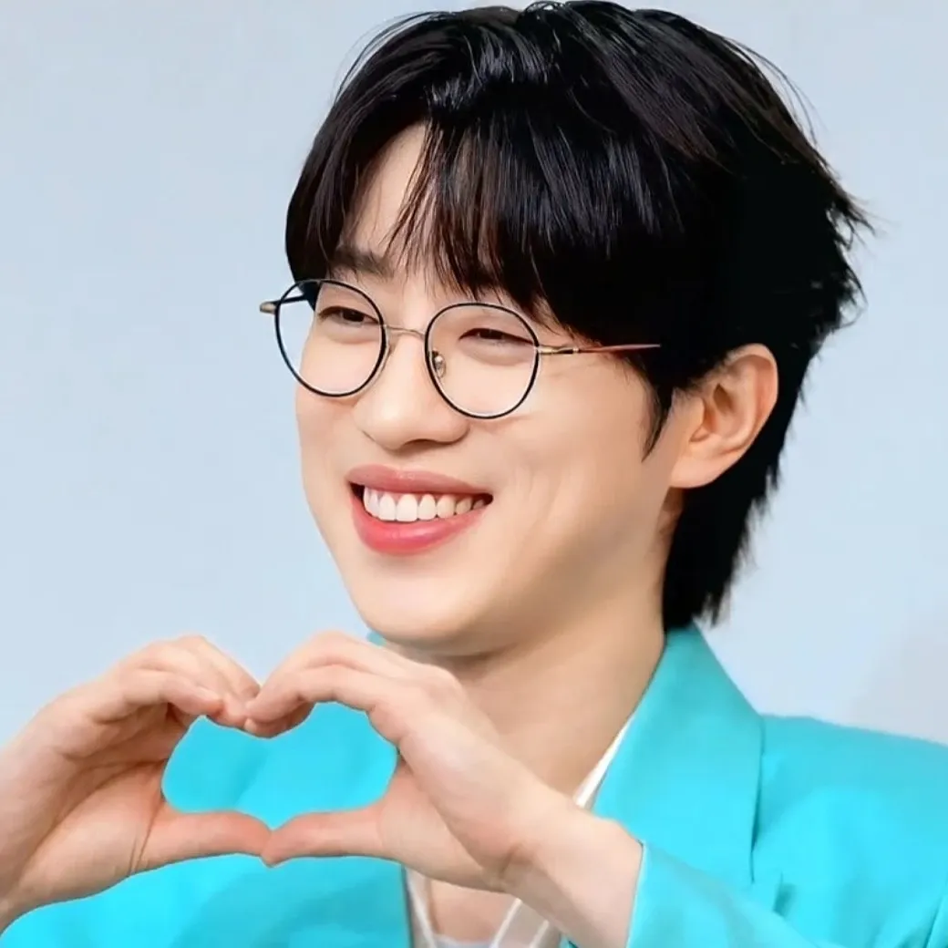 안성훈 최근 활동샷