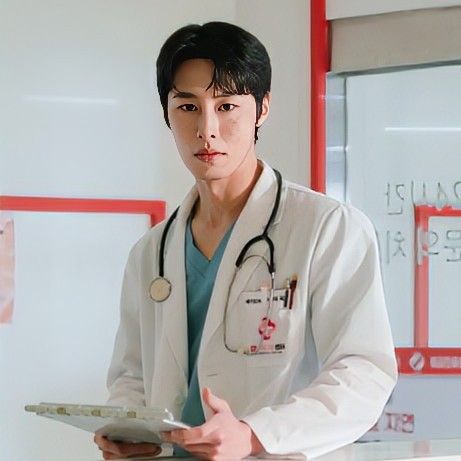 Behind-the-scenes cut of Lee Jaewook