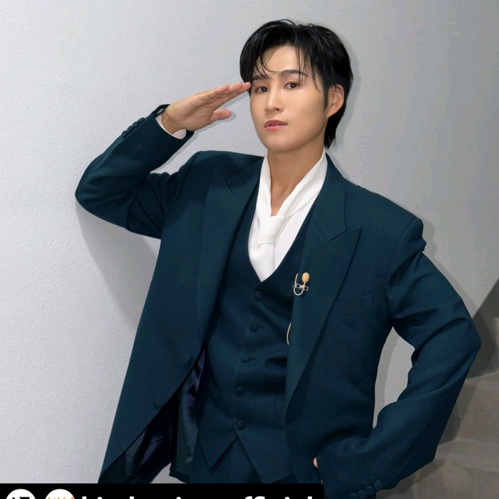 김희재의 비하인드 컷