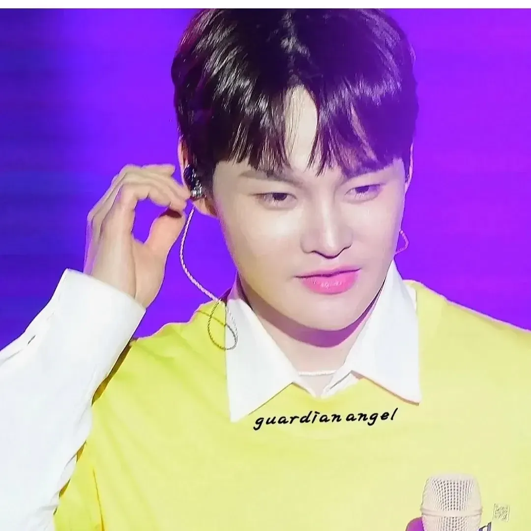 박서진 최근 활동샷