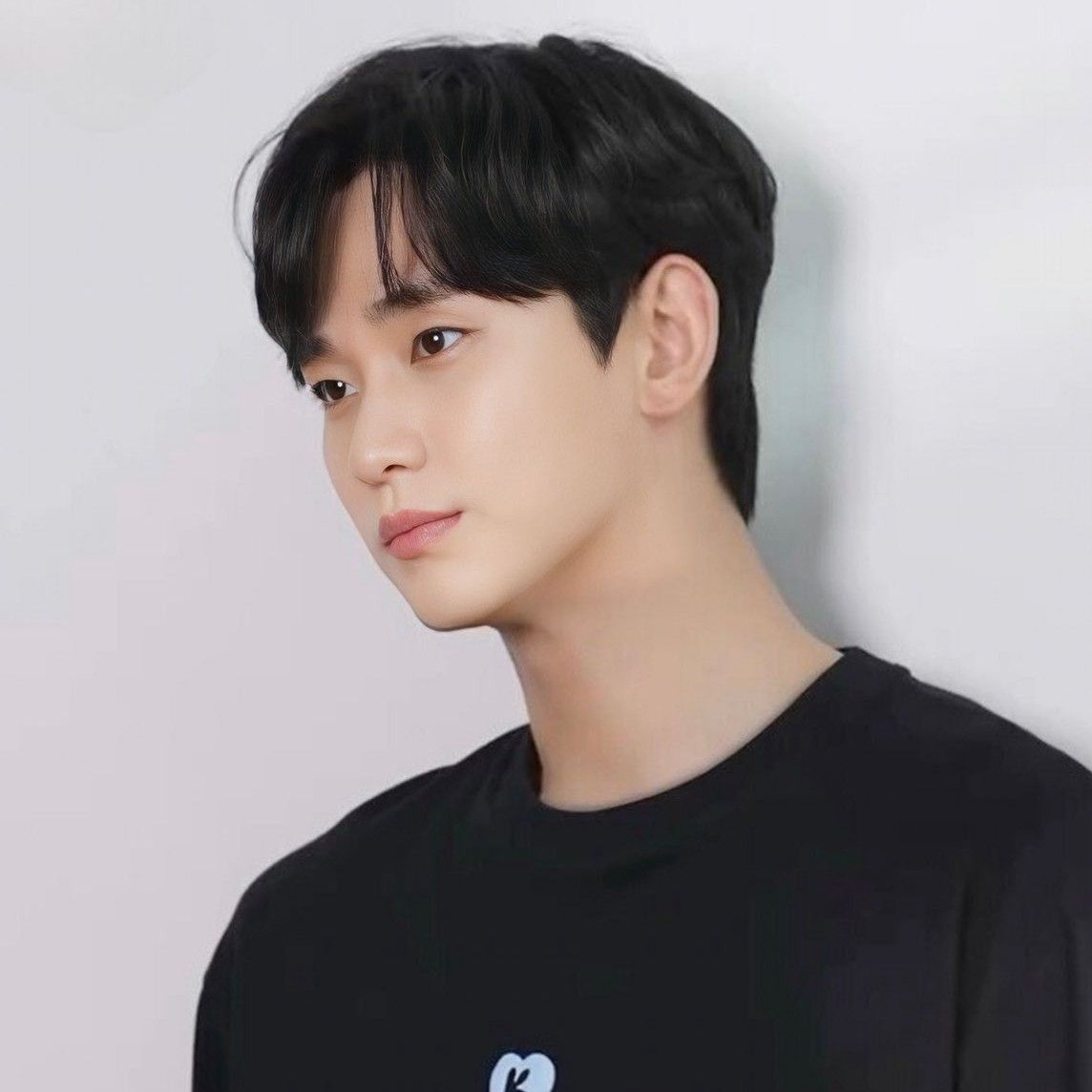 Latest photo of Kim Soohyun