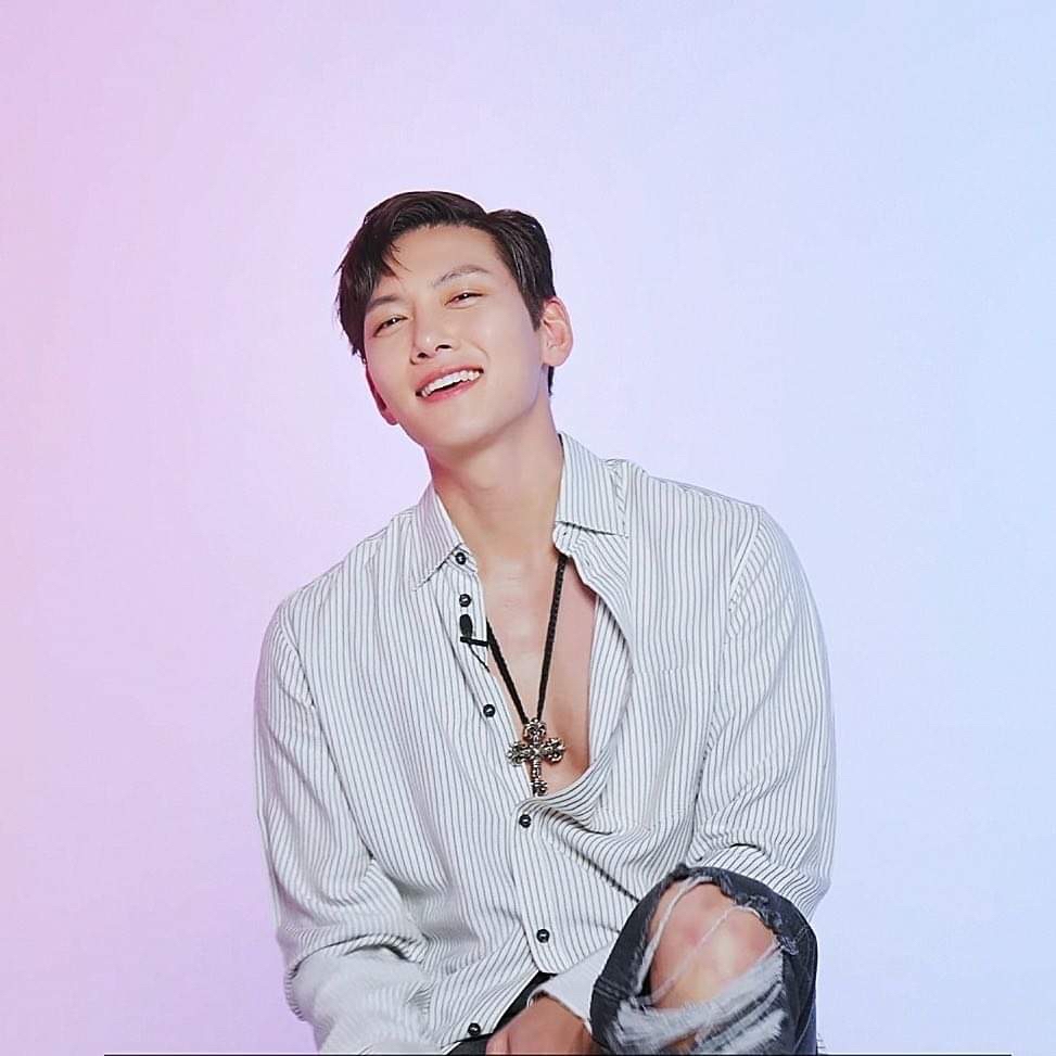 チ・チャンウクのビハインドカット