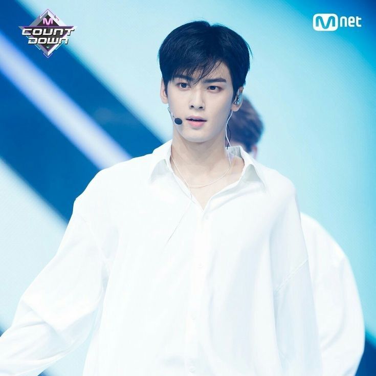 Latest photo of Cha Eunwoo