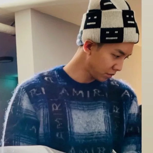 Recent activity shot of Lee Seunggi