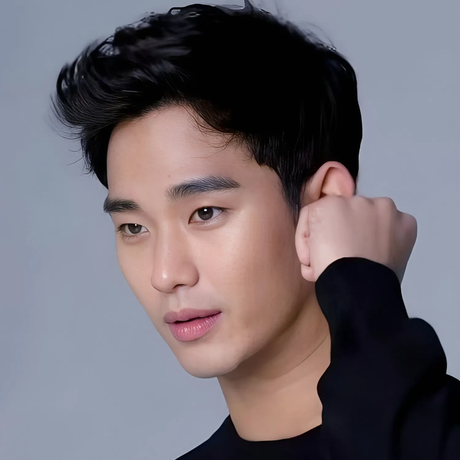 Behind-the-scenes cut of Kim Soohyun
