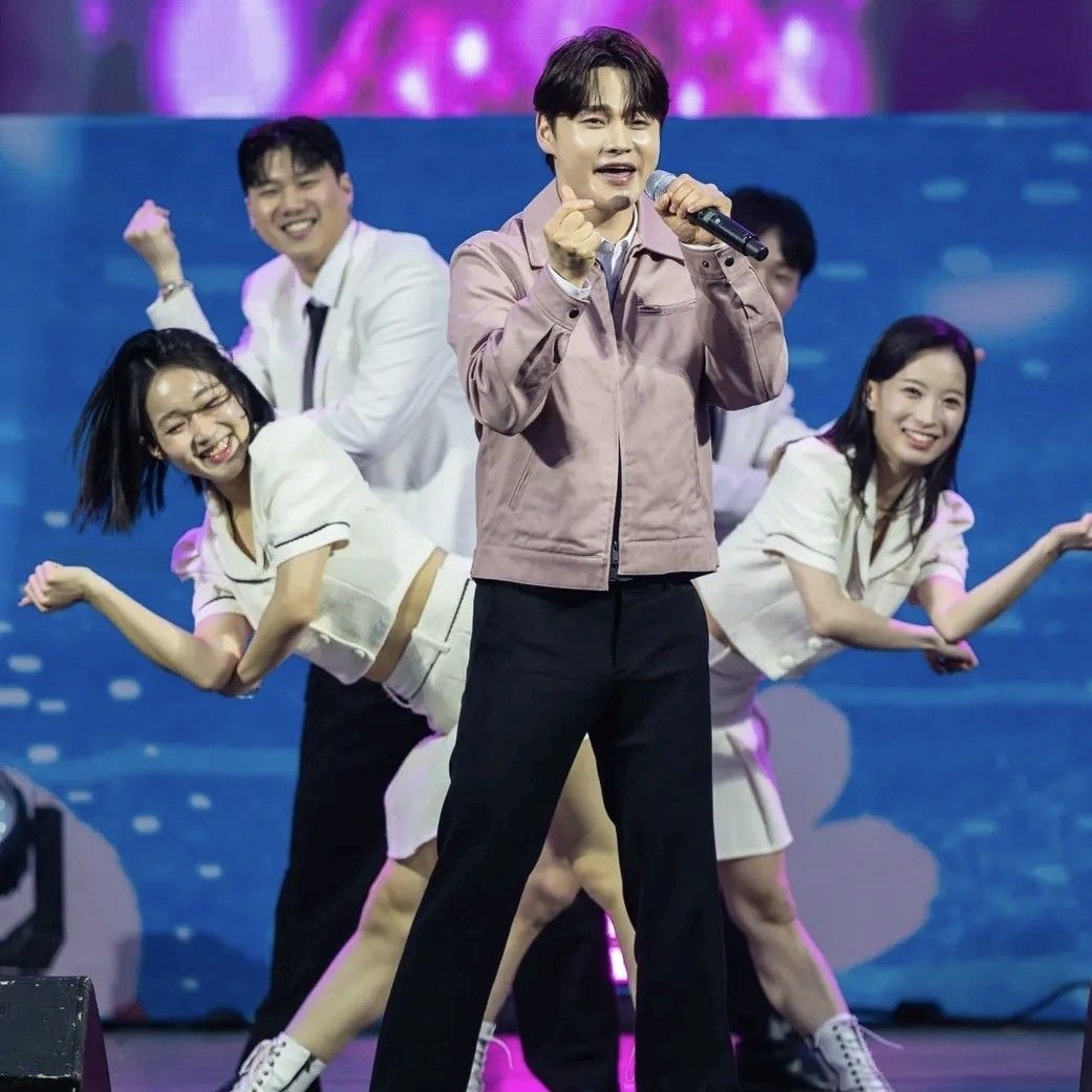 朴瑞鎮的近期活動照