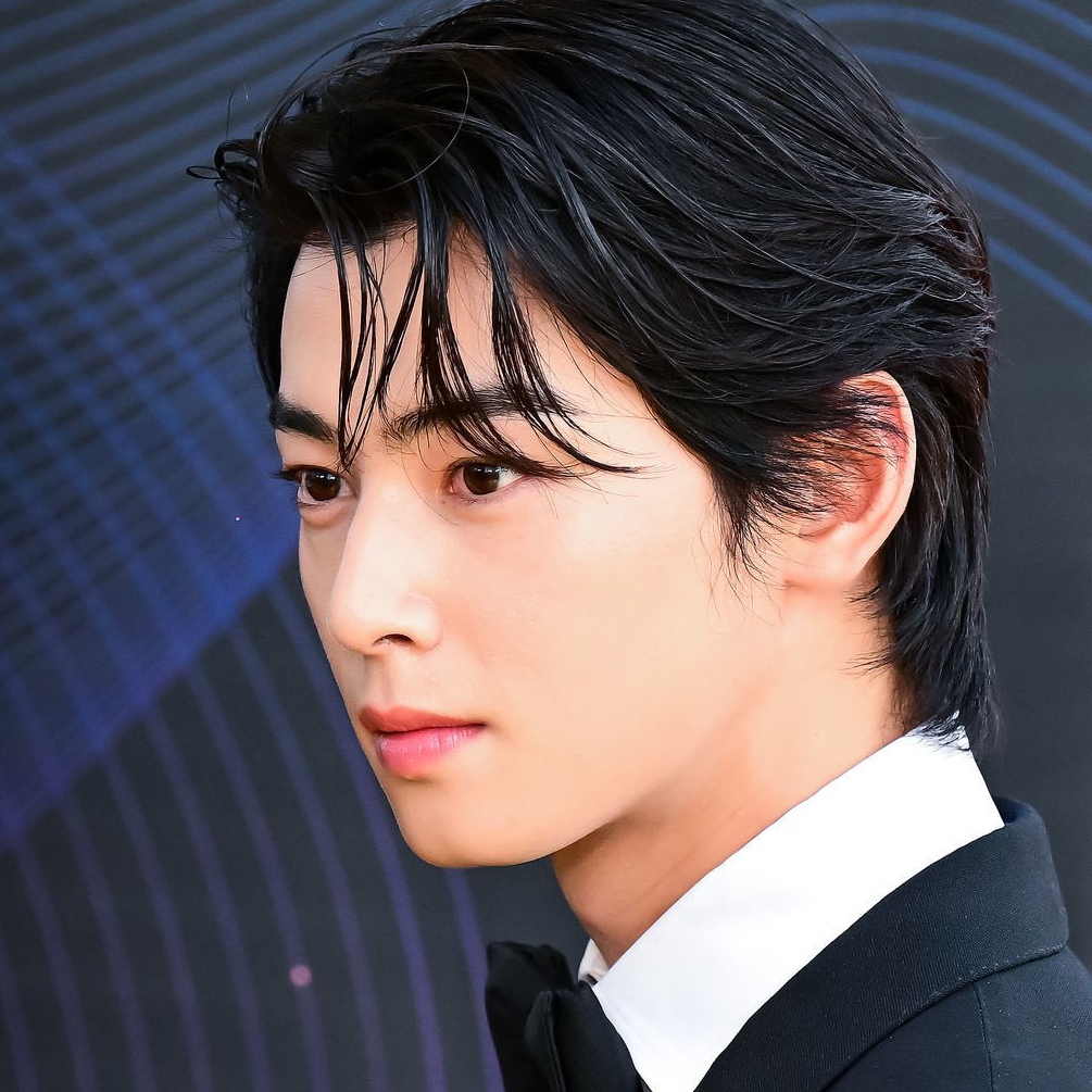 粉丝拍下的车银优瞬间