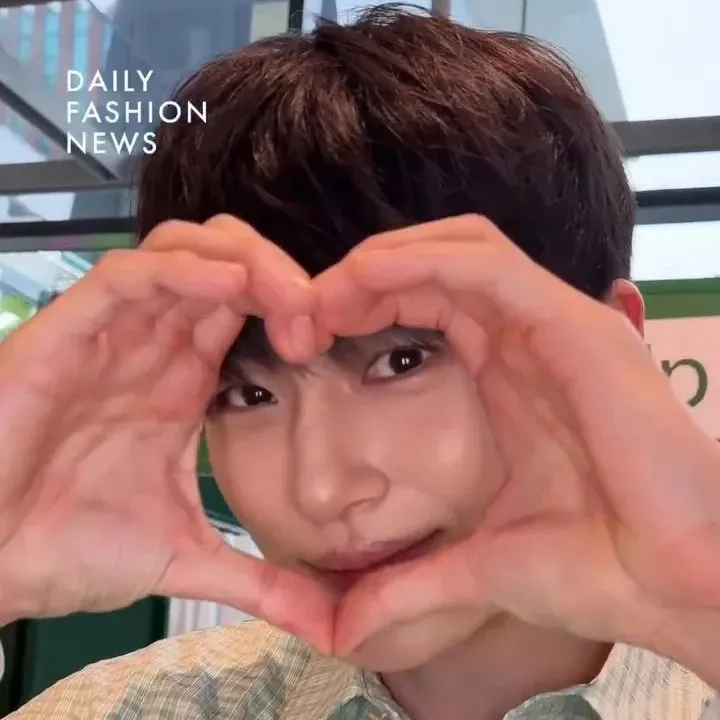 Latest photo of Byeon Wooseok