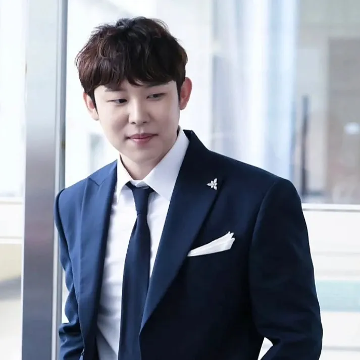 Behind-the-scenes cut of Jinuk