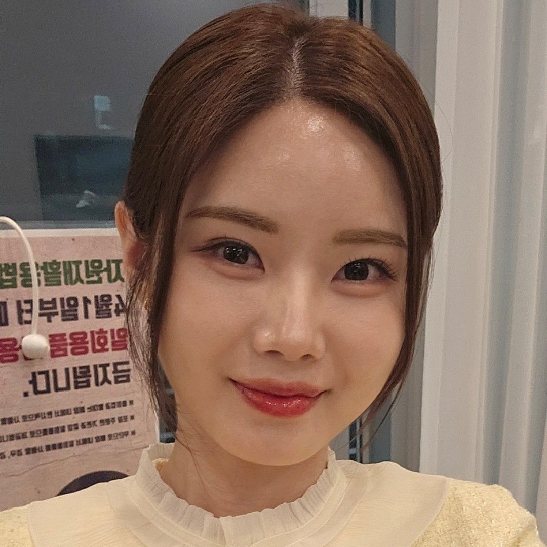 A moment captured by a fan of Bae Ahyeon