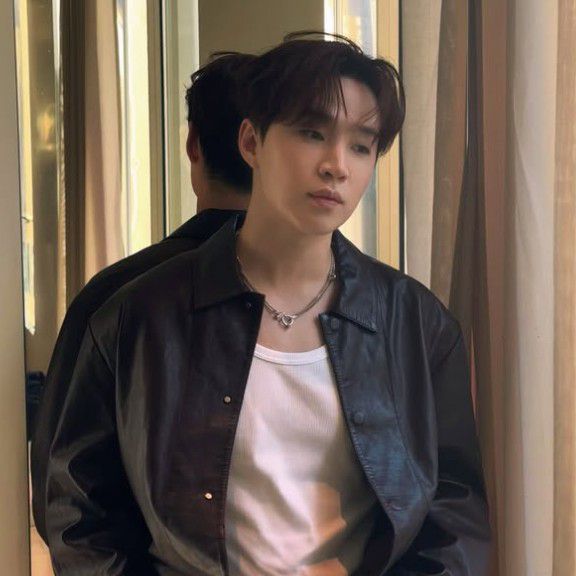 Behind-the-scenes cut of Henry