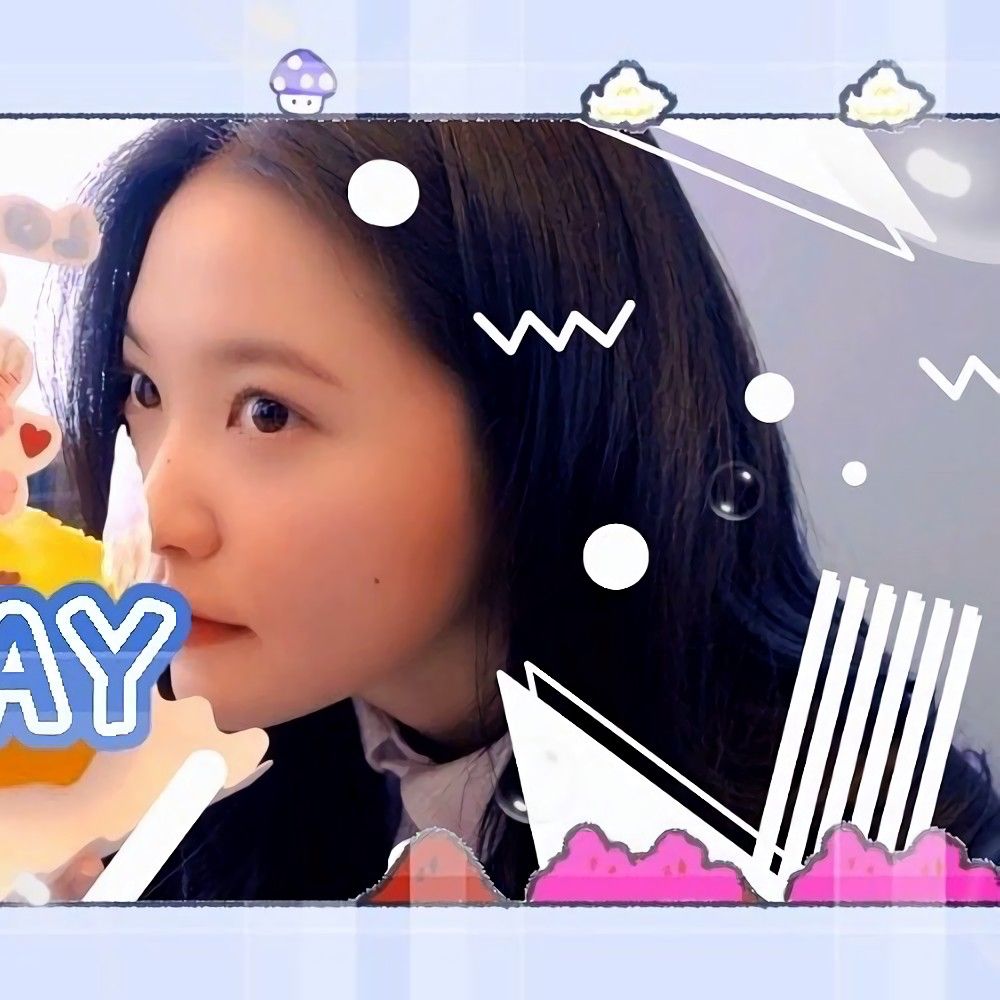 A moment captured by a fan of Yeri (1999)