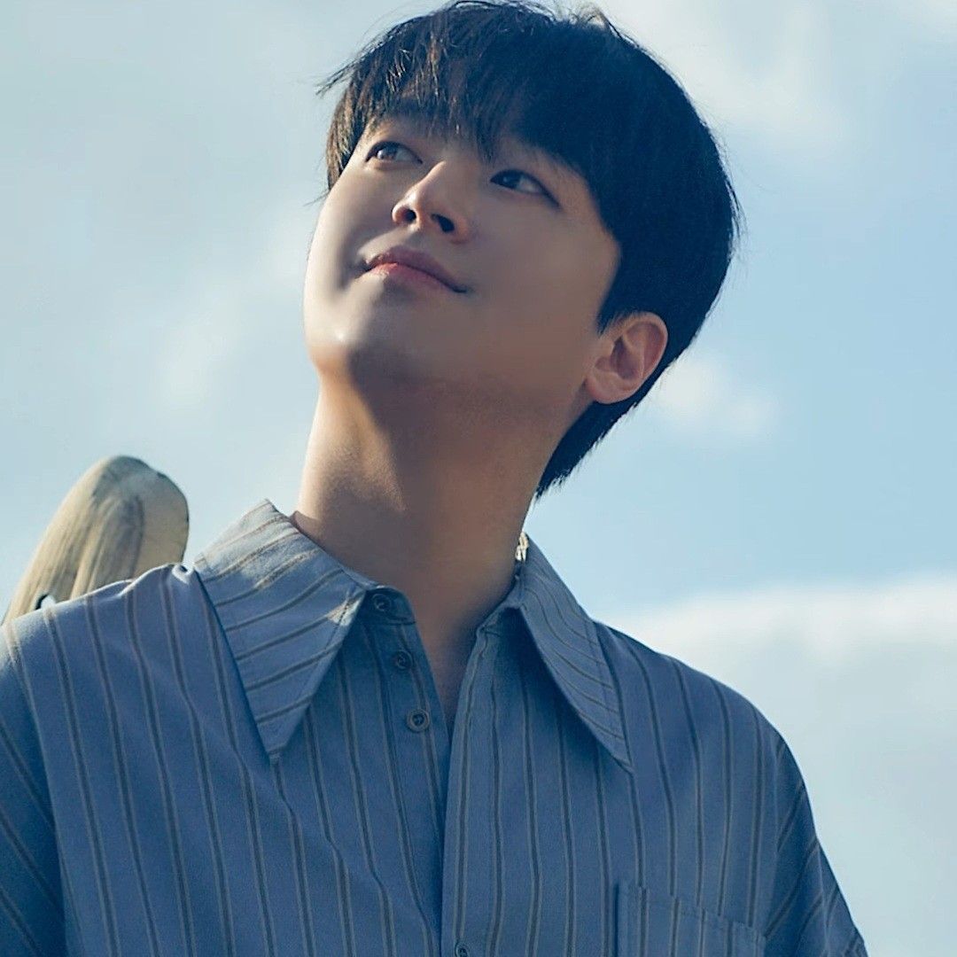 Foto terbaru dari Lee Chanwon