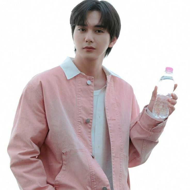 Latest photo of Yoo Seungho