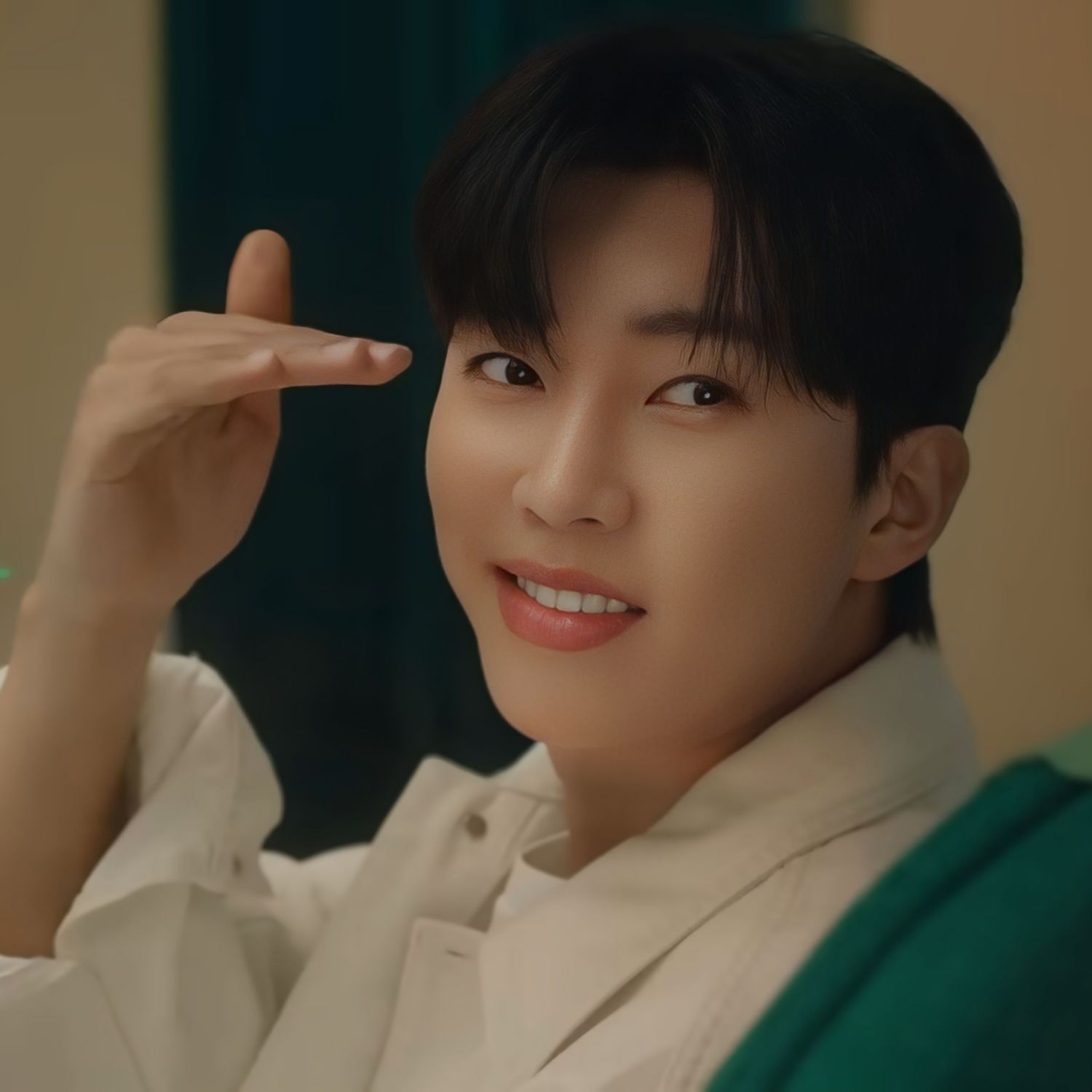 Momen yang diabadikan oleh penggemar Lim Youngwoong