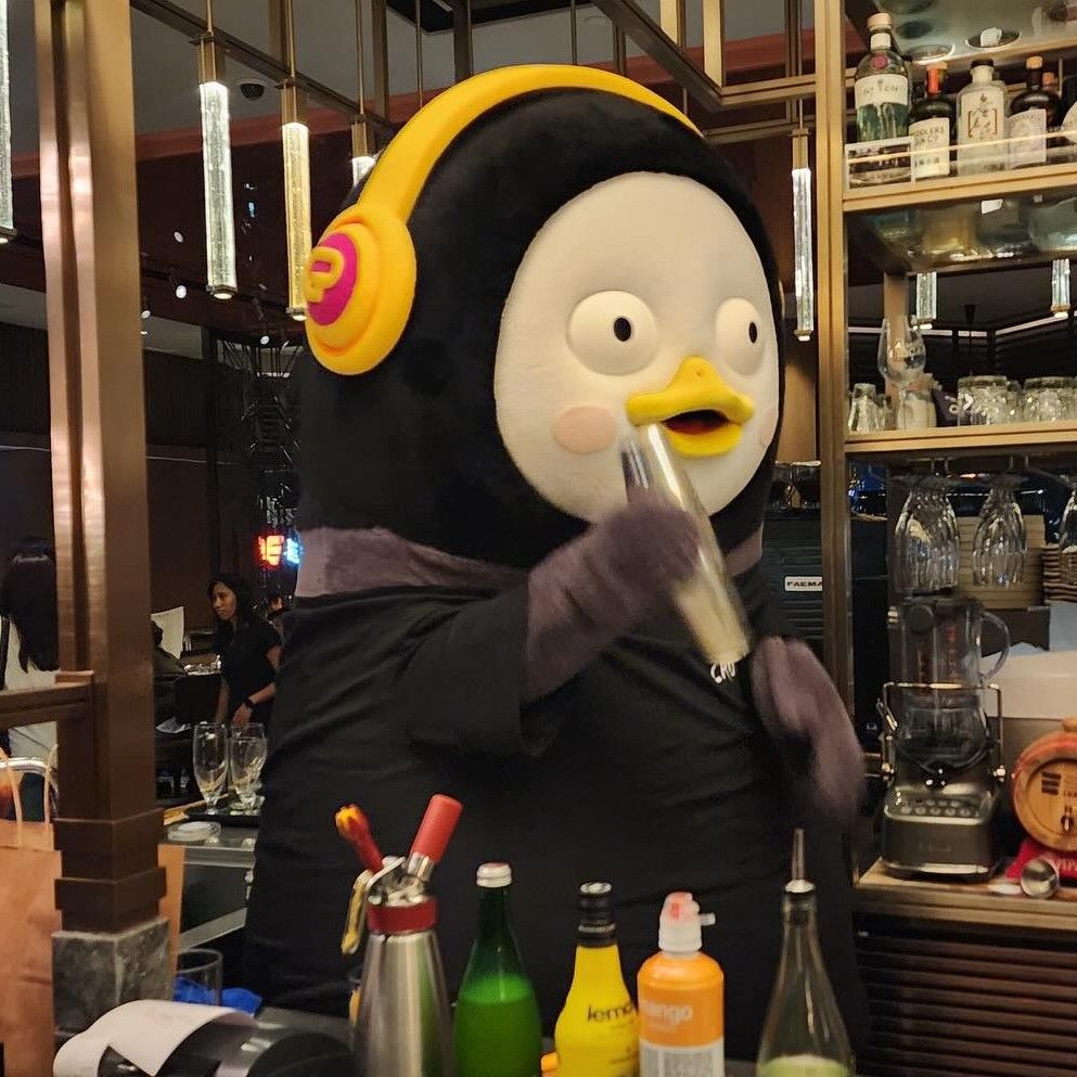 ペンスの最新写真