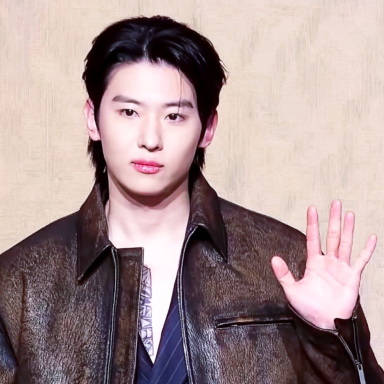 A moment captured by a fan of Dex