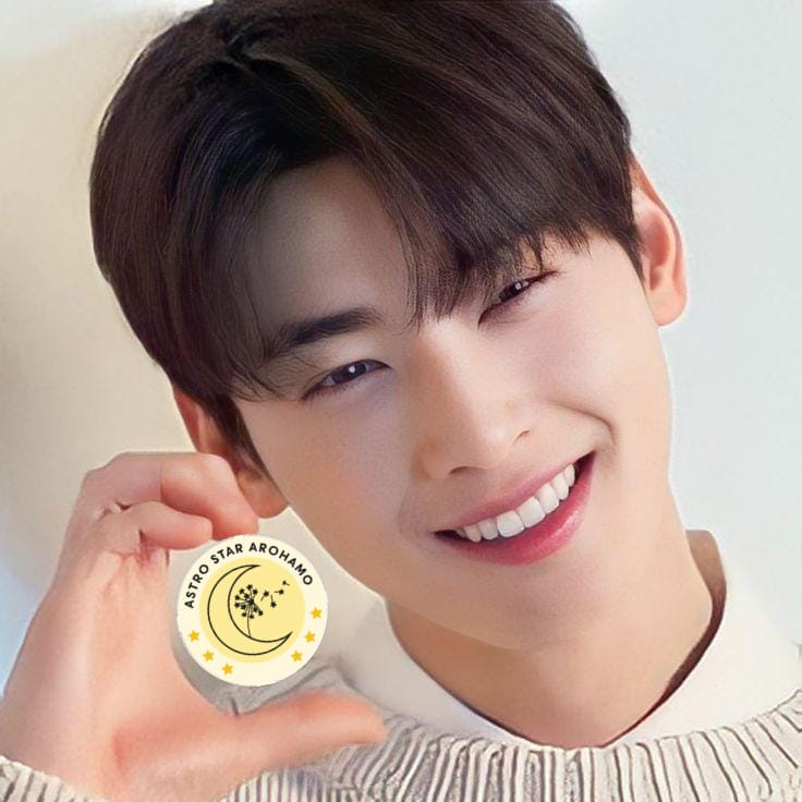 Recent activity shot of Cha Eunwoo