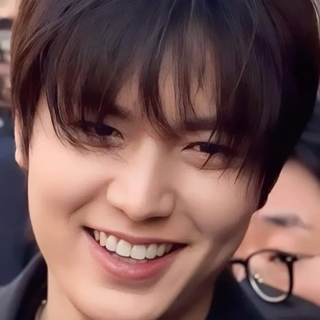 Behind-the-scenes cut of Lee Minho