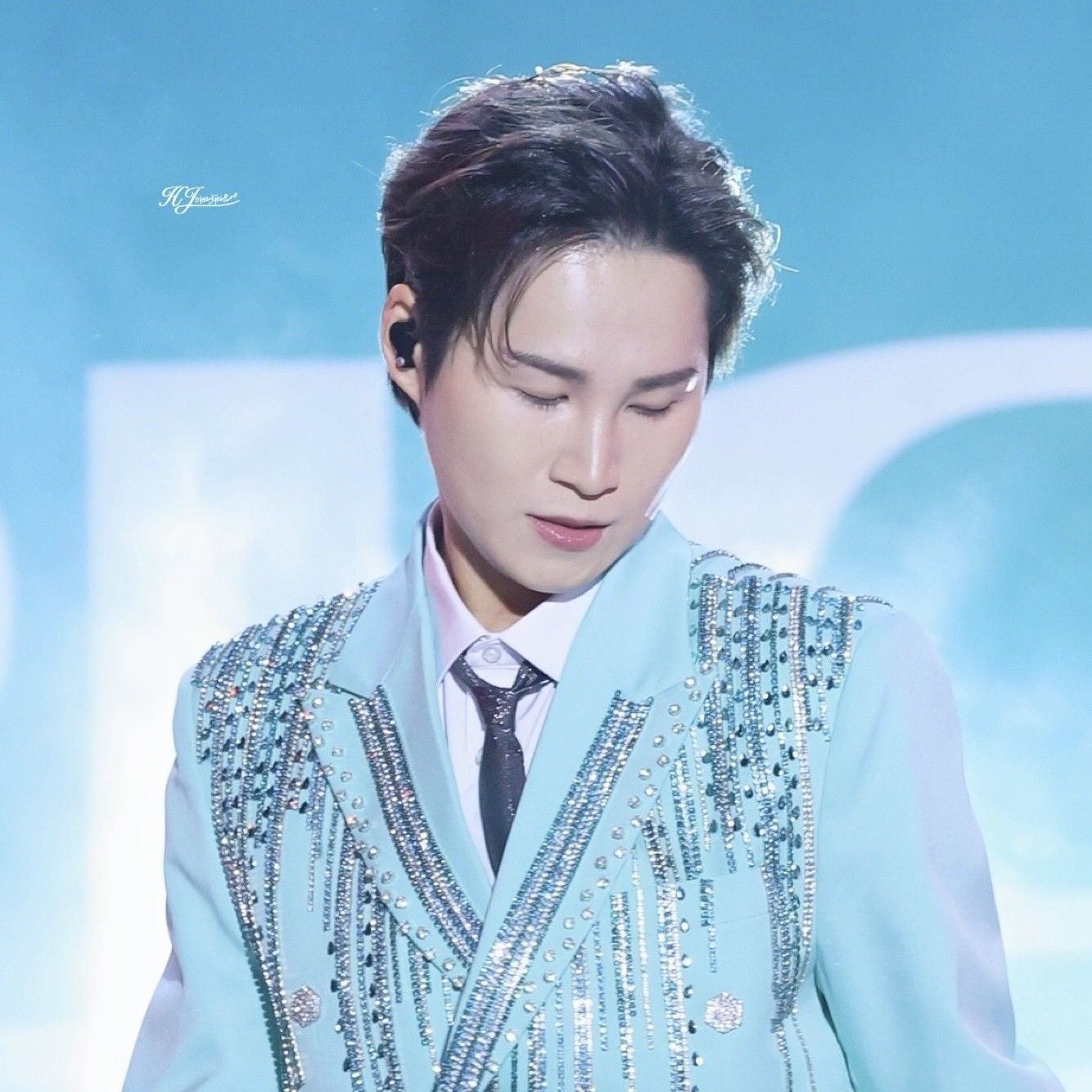 김희재의 비하인드 컷