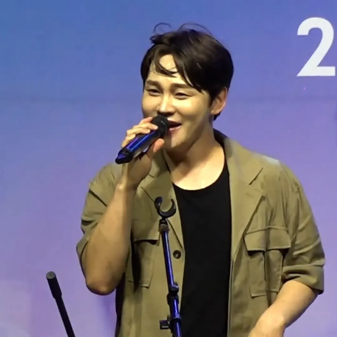 박서진의 최신 사진